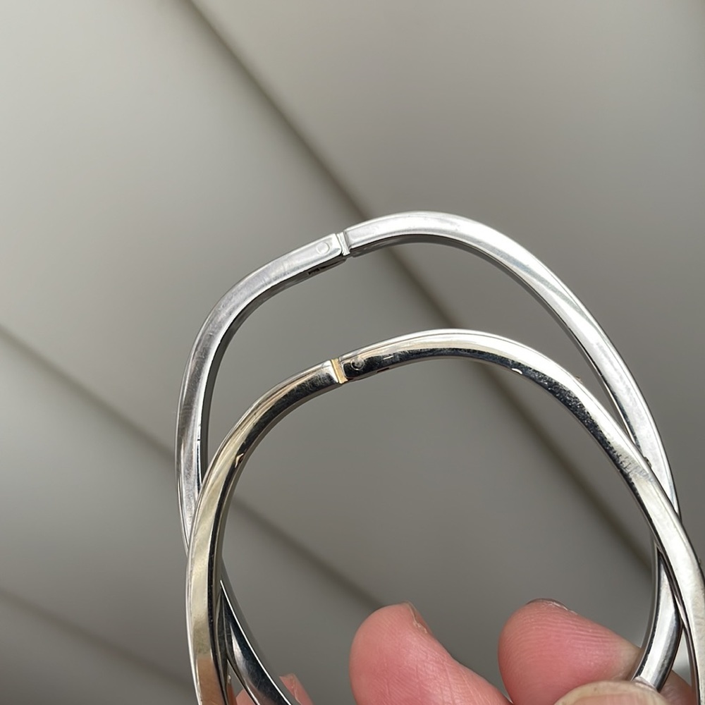 2 stackable Bangle bracelets - Picture 6 of 7